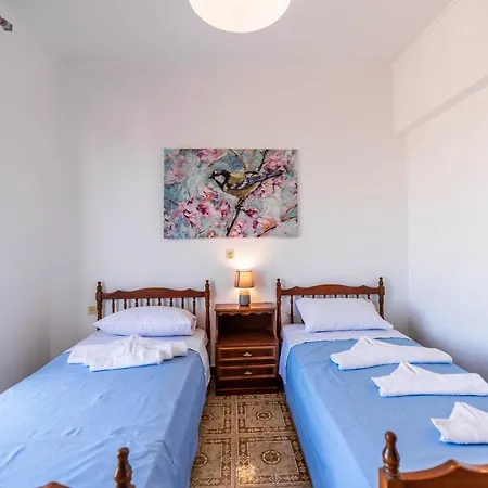 Achilleas House 펜션 아판토우
